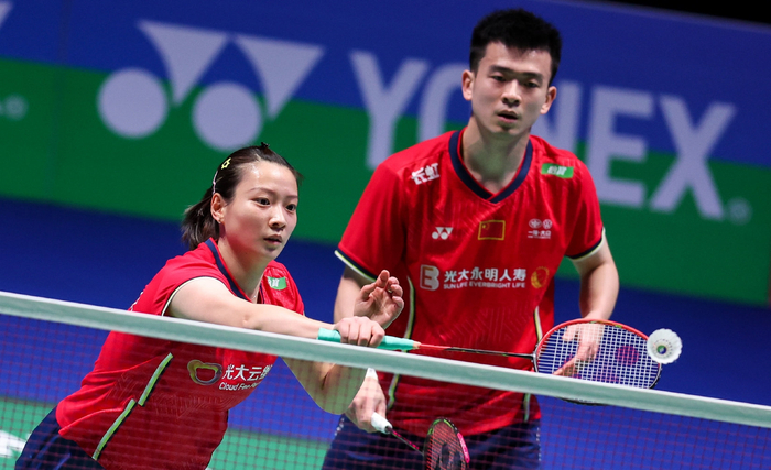 印度队逆转泰国队，黄鸭组合统治全场