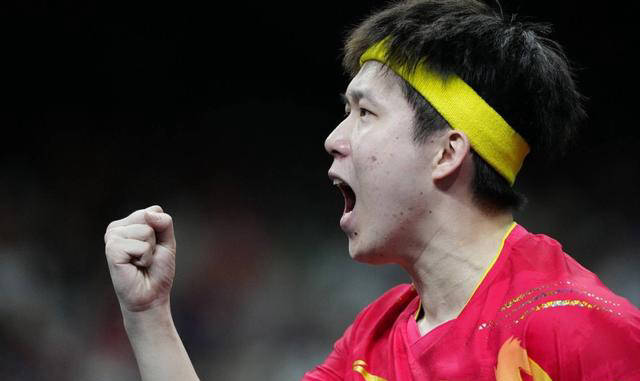 奥地利队险胜法国队，马龙统治全场