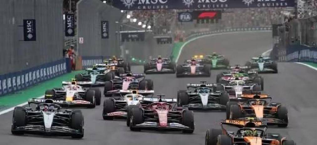 梅赛德斯力克雷诺车队,诺里斯关键制胜 梅赛德斯力克雷诺车队,诺里斯关键制胜