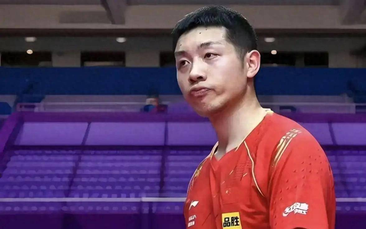 法国乒乓球队强势瑞典乒乓球队，许昕一己之力扛起全队