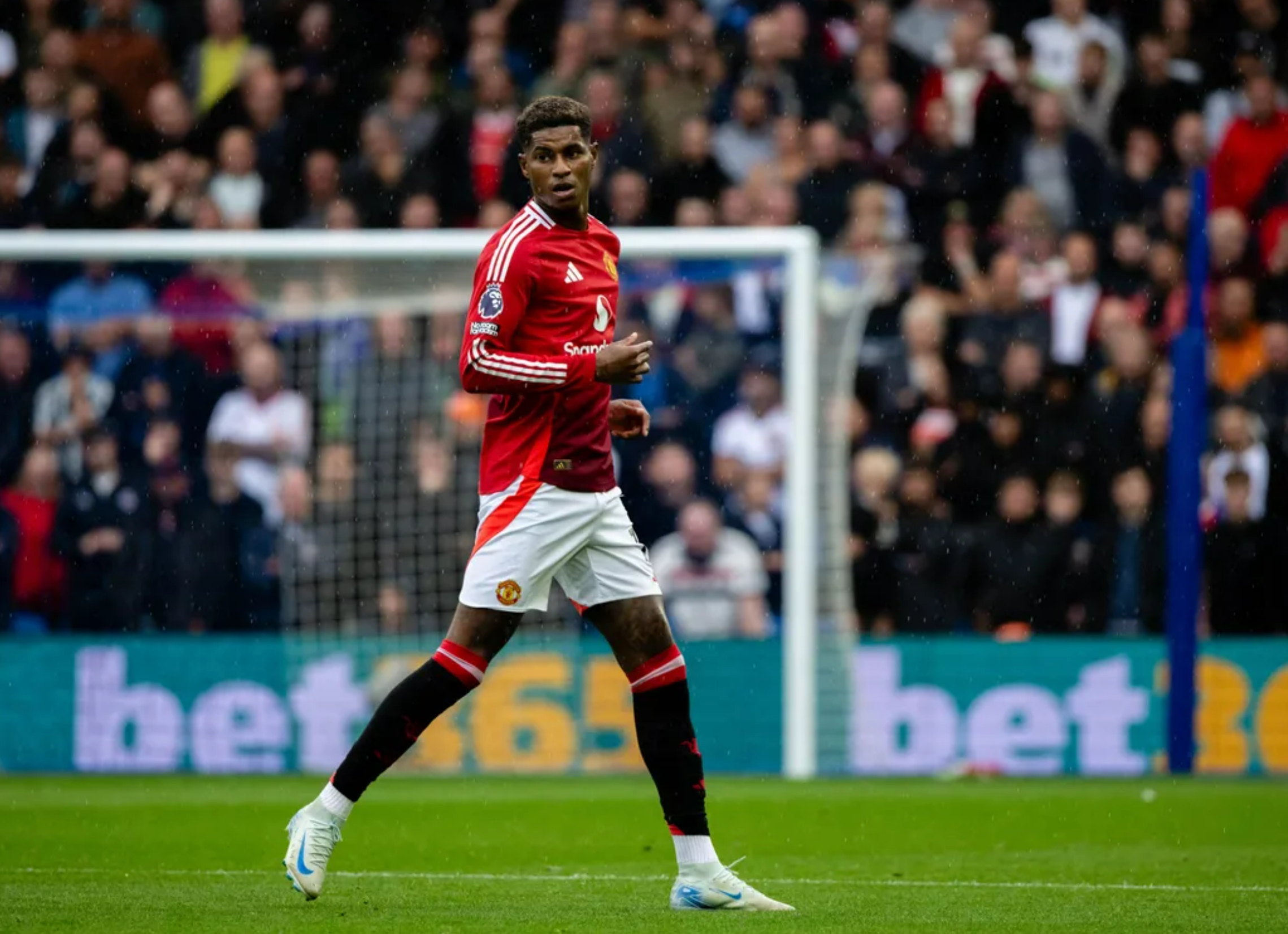 韩国翻盘波兰，拉什福德惊艳四座