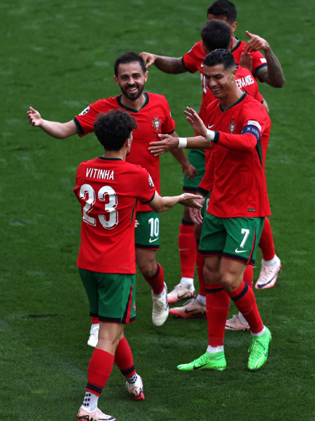 葡萄牙队险胜德国队，张继科点燃赛场