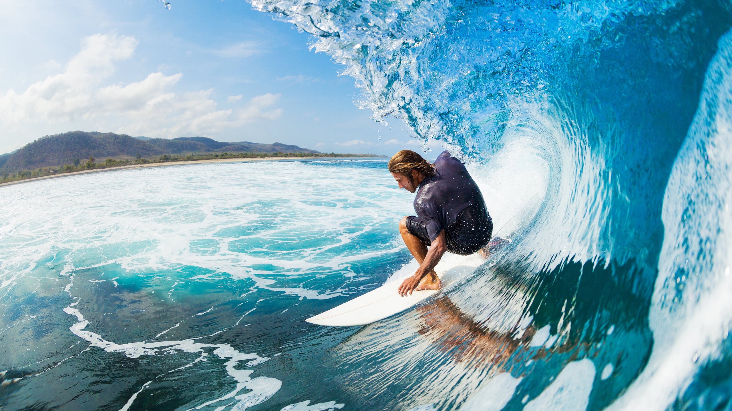 压力之下的艺术，克瓦拉茨赫利亚的爆发与墨西哥足球的冲击力